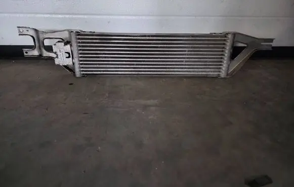 Mercedes-Benz GL X164 Transmission/gearbox oil cooler A1645002400
