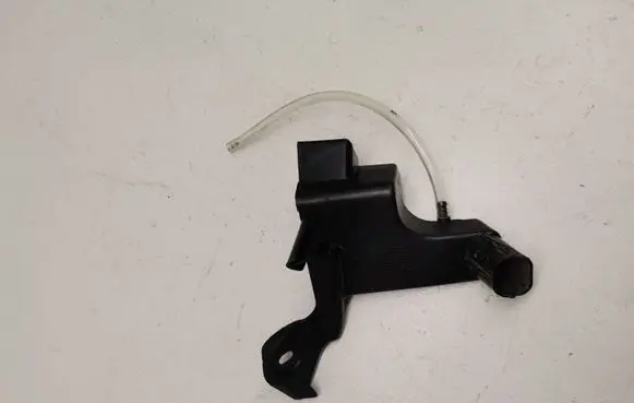 Mercedes-Benz E W213 Water drain line hose A2128320725