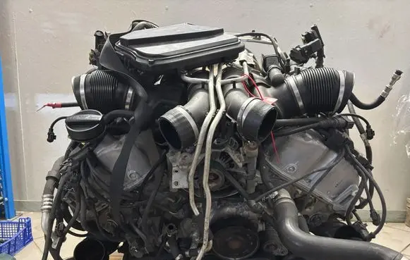 BMW 5 F10 F11 Engine