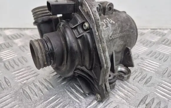 BMW X5 E70 Water pump 9455978
