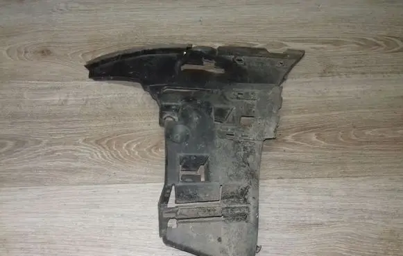 Volvo S60 Front bumper mounting bracket 9484337 09190303