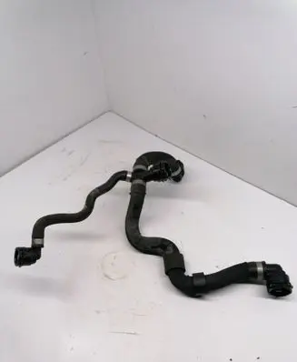 Mercedes-Benz C W205 Hybrid/electric vehicle battery cooling hoses/tubes A205501691
