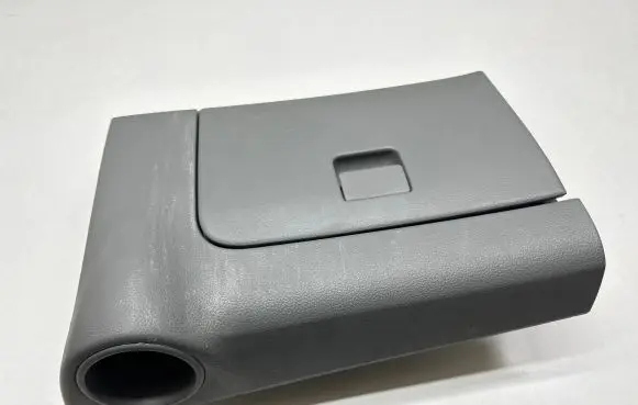 Nissan e-NV200 Glove box set 681084FA0A