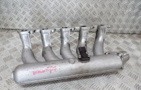 Land Rover Discovery Intake manifold 