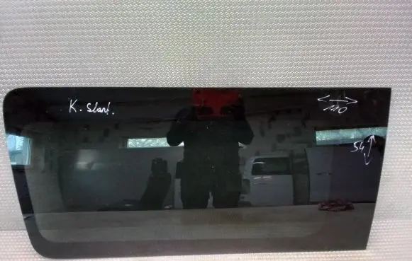 Toyota Proace Sliding door window/glass 