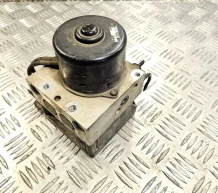 Volkswagen New Beetle ABS Pump 1J0907379P 1J0614117D