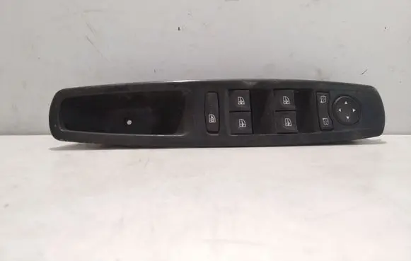 Renault Megane III Electric window control switch 809610016R