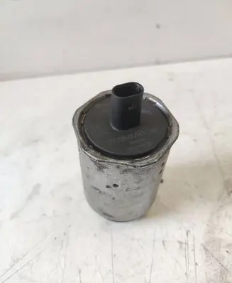 Mercedes-Benz C AMG W205 Oil pressure sensor A6511800115