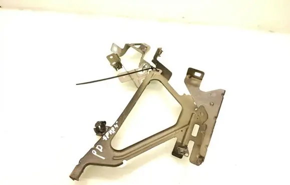 BMW 7 F01 F02 F03 F04 Fender mounting bracket 184179