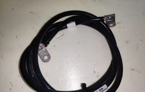 Jaguar XK8 - XKR Positive cable (battery) LJA3705AB