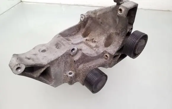 BMW 5 F10 F11 Generator/alternator bracket 7802639 11167802639