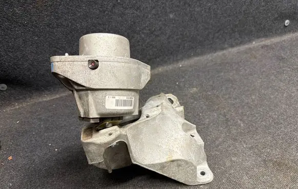 Chevrolet Camaro Engine mount bracket P22957033 23371026