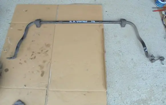 Aston Martin Vantage III Rear anti-roll bar/sway bar 