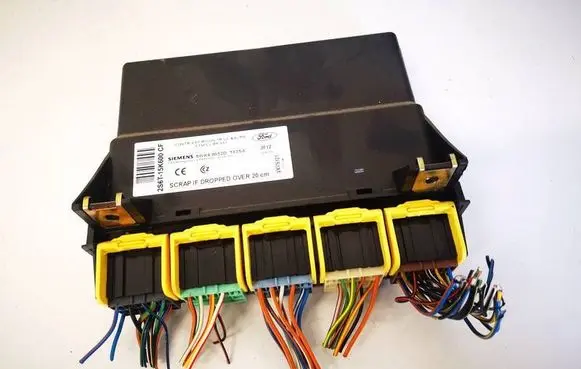 Ford Fiesta Comfort/convenience module 2S6T15K600CF