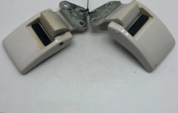 Volkswagen Transporter - Caravelle T6 Loading door hinge set 7H0827154