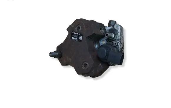 BMW X5 E70 Fuel injection high pressure pump 7798333