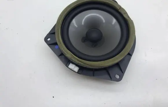 Lexus IS 220D-250-350 Front door speaker 8616053210 C3F47