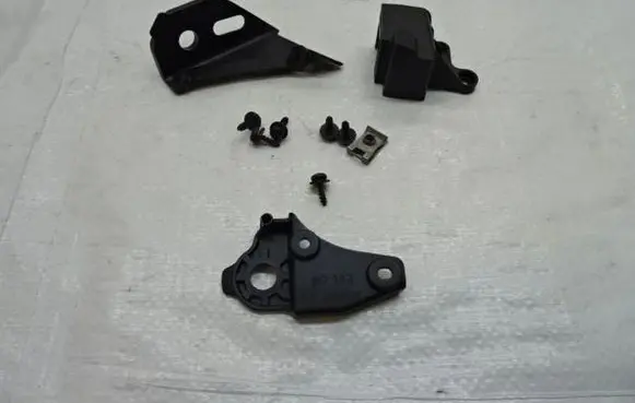 Peugeot 5008 Headlight/headlamp mounting bracket 6212G1