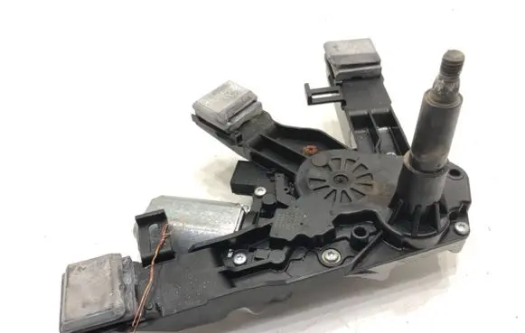Rear window wiper motor