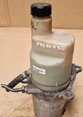 Volvo V50 Power steering pump 5N513K514AE