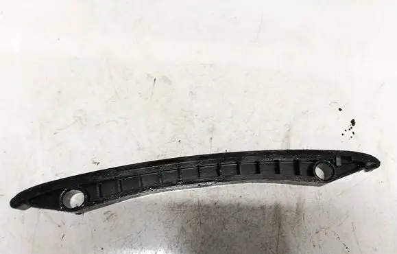 Nissan Qashqai Slide rail for timing chain 8200337106