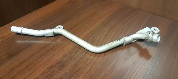 Audi Q7 4M Engine coolant pipe/hose 4M0121