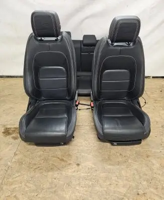 Jaguar F-Pace Seat set 