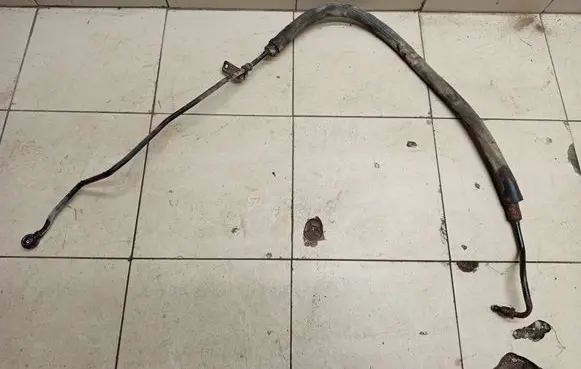 Volkswagen Golf III Power steering hose/pipe/line 