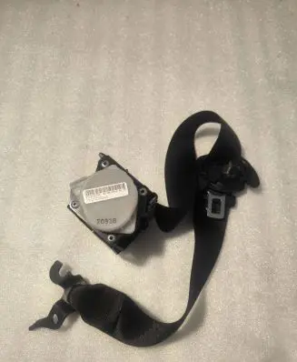 BMW X3 F25 Front seatbelt 30577122 306961399001AC