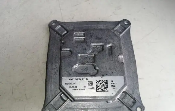 Audi A4 S4 B8 8K Headlight ballast module Xenon 1307329218