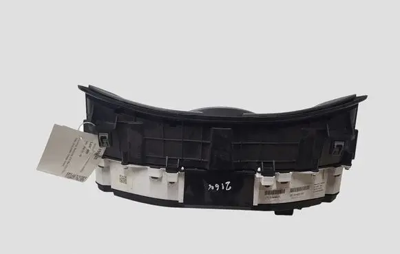 Volvo V40 Speedometer (instrument cluster) 599620 769167870 31453107