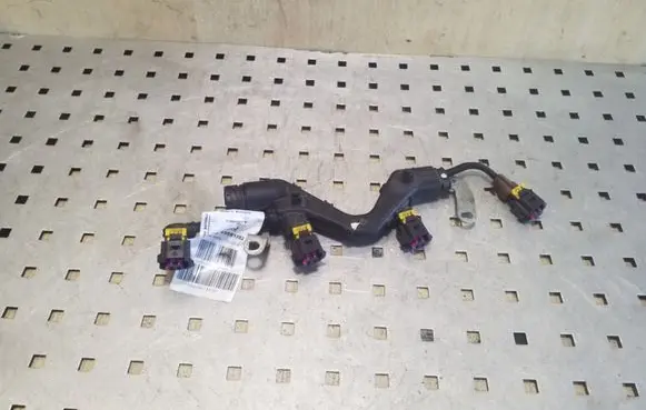 Opel Zafira C Fuel injector wires 55591592