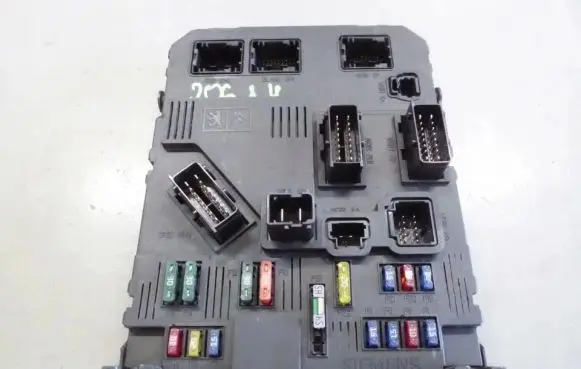 Peugeot 206 Fuse box set