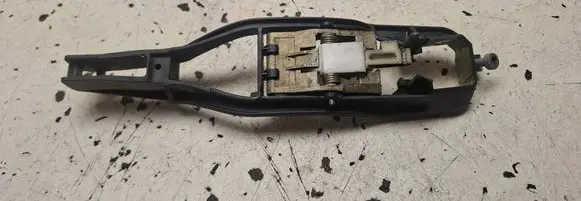 Front door exterior handle/bracket