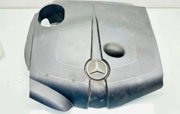 Mercedes-Benz B W246 W242 Engine cover (trim) A6510102413 4012313D