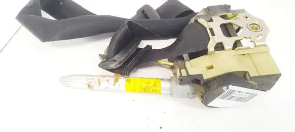 Mercedes-Benz E W210 Front seatbelt
