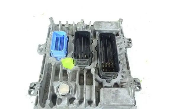 Opel Insignia A Engine control unit/module ECU 55505569