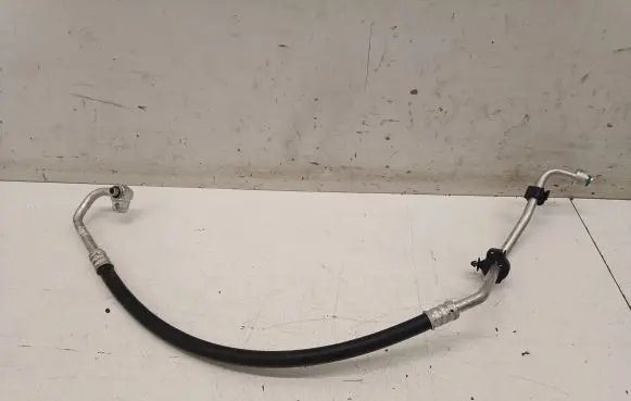 MG ZS Air conditioning (A/C) pipe/hose 11031624