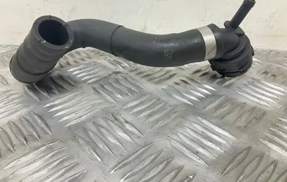 Skoda Octavia Mk3 (5E) Engine coolant pipe/hose 5Q0122157CE 5Q0122291P