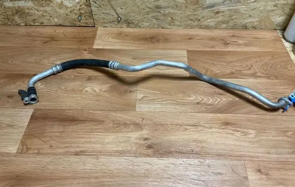 Renault Megane III Air conditioning (A/C) pipe/hose 924800026