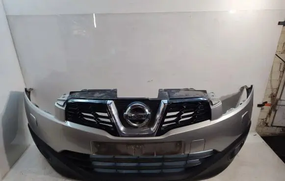 Nissan Qashqai Front bumper