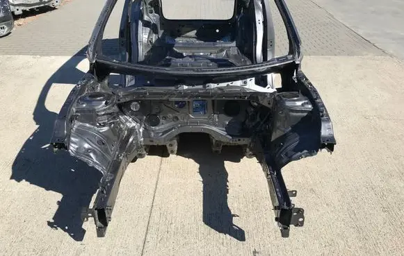 Front quarter panel