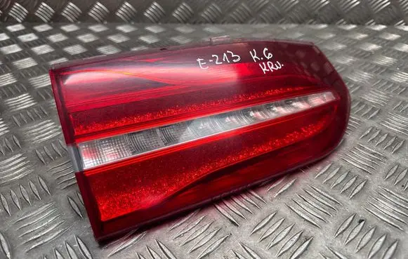 Mercedes-Benz E W213 Tailgate rear/tail lights A2139069500