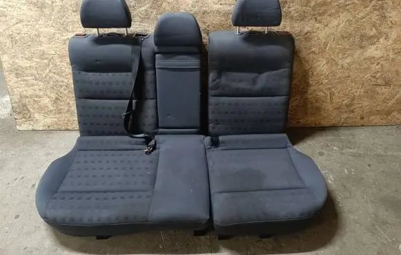 Seat set
