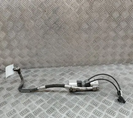 BMW i3 Air conditioning (A/C) pipe/hose 9291154 9292570