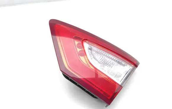 Ford Mondeo MK V Tailgate rear/tail lights DS73-13A602-KD 21040201
