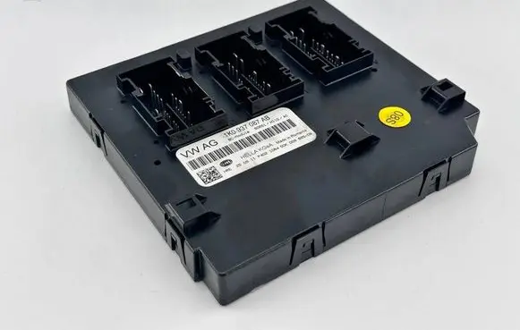 Skoda Superb B6 (3T) Comfort/convenience module 1K0937087AB 5DK00966508