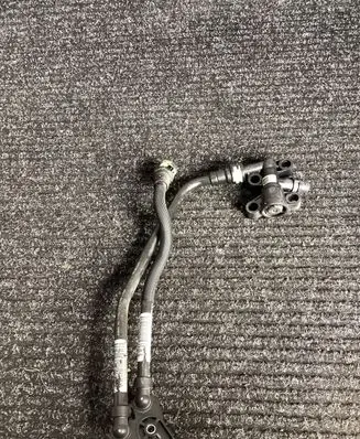 BMW 5 G30 G31 G38 Brake vacuum hose/pipe 70564516 V314003