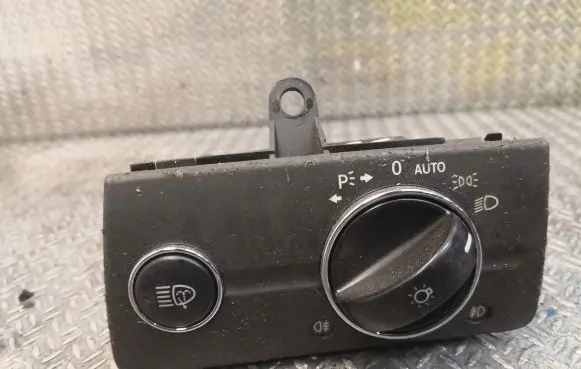 Mercedes-Benz E W211 Light switch 2115450404