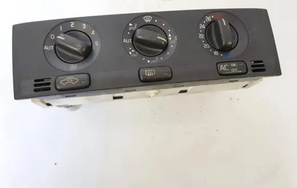 Volvo S40, V40 Climate control unit 863583 98w41k